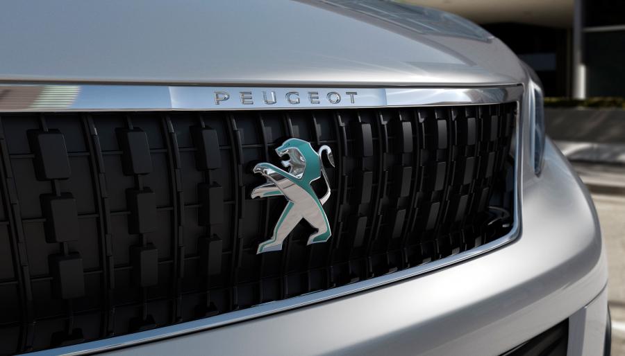 Логотип Peugeot e-Expert 2020 года  (фото 9 из 15)